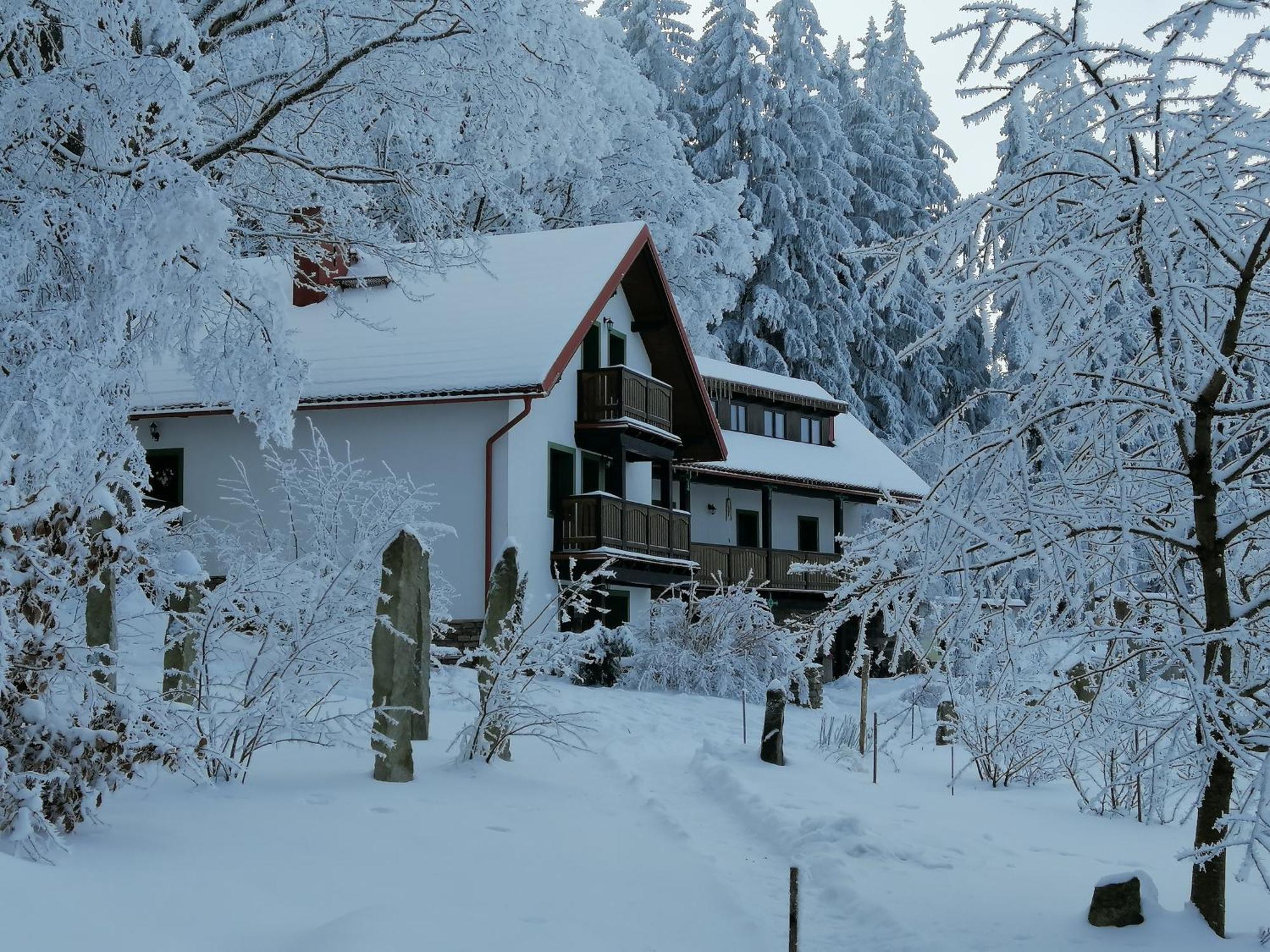 Penzion Nadejov Kasperske Hory Buitenkant foto